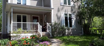 Intimité et Confort, Plusieurs Foyers, à Proximité D'activités et Sherbrooke