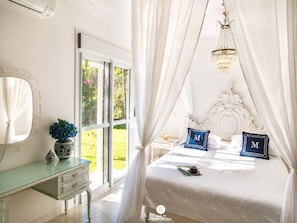 Honeymoon Suite (Suíte Master 1 com Hidro e Piscina –)