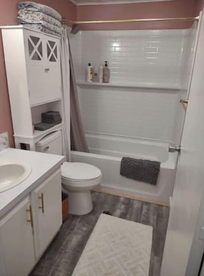 Towels, toilet paper
