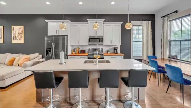 Interior - Rooftop, Large Backyard, Fire Pit, Near Downtown Nashville! (Nashville)