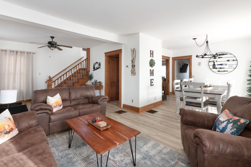 -Rare- In-village Rental! 4-bedrooms W Hot Tub & Ac - Ellicottville, NY