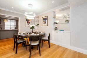 Private kitchen - Lavish and Luxurious Chelsea Home (London)