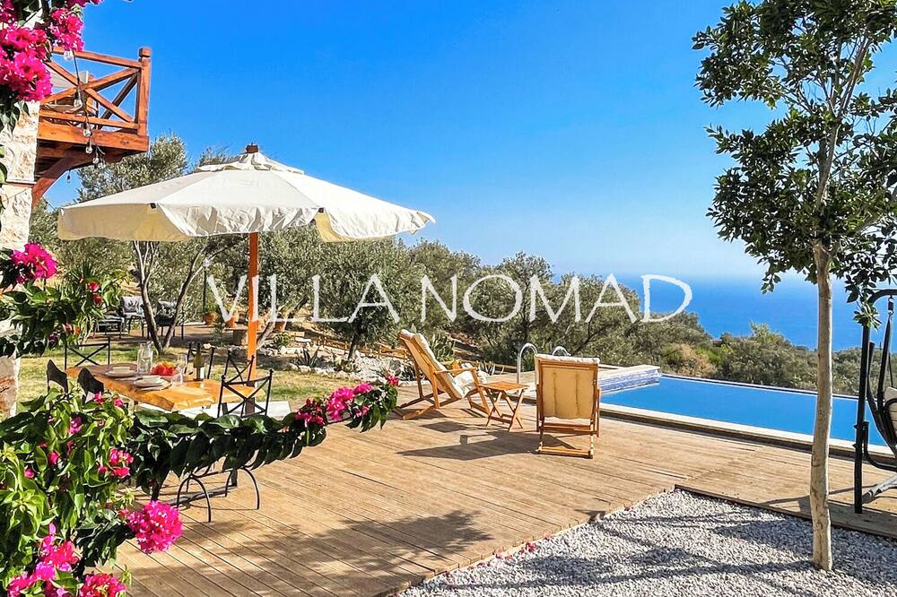 Stunning stone villa with amazing Mediterranean views