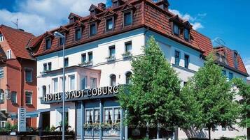 Schreibtisch, schallisolierte Zimmer, kostenloses WLAN