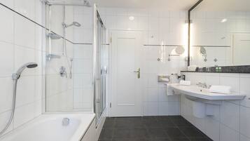 Superior-Doppelzimmer | Badezimmer