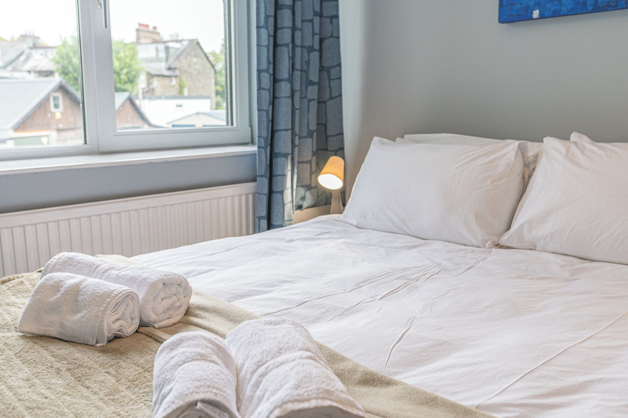 3 bedrooms, iron/ironing board, travel cot, Internet