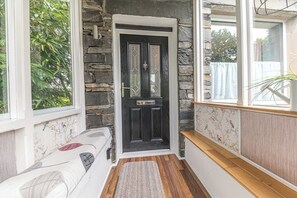 Interior - Sunny Brae, Windermere Cottage (Windermere)