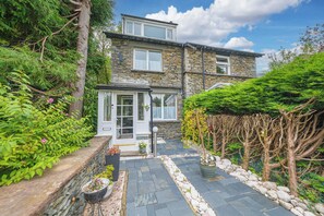 Exterior - Sunny Brae, Windermere Cottage (Windermere)