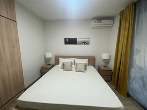 2 Schlafzimmer, Bügeleisen/Bügelbrett, kostenloses WLAN, Bettwäsche