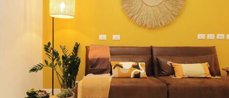 Deluxe Apartment | Living area