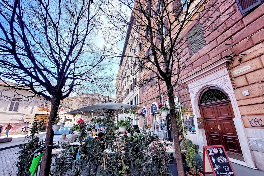 Flatinrome Trastevere 2 - Jacuzzi