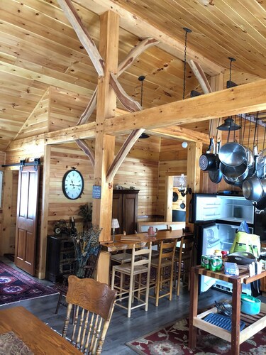 Guest House surrounded by national forest