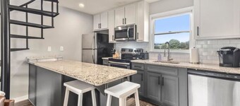 WDE 2 Bedroom Condo - Walk to the big game!