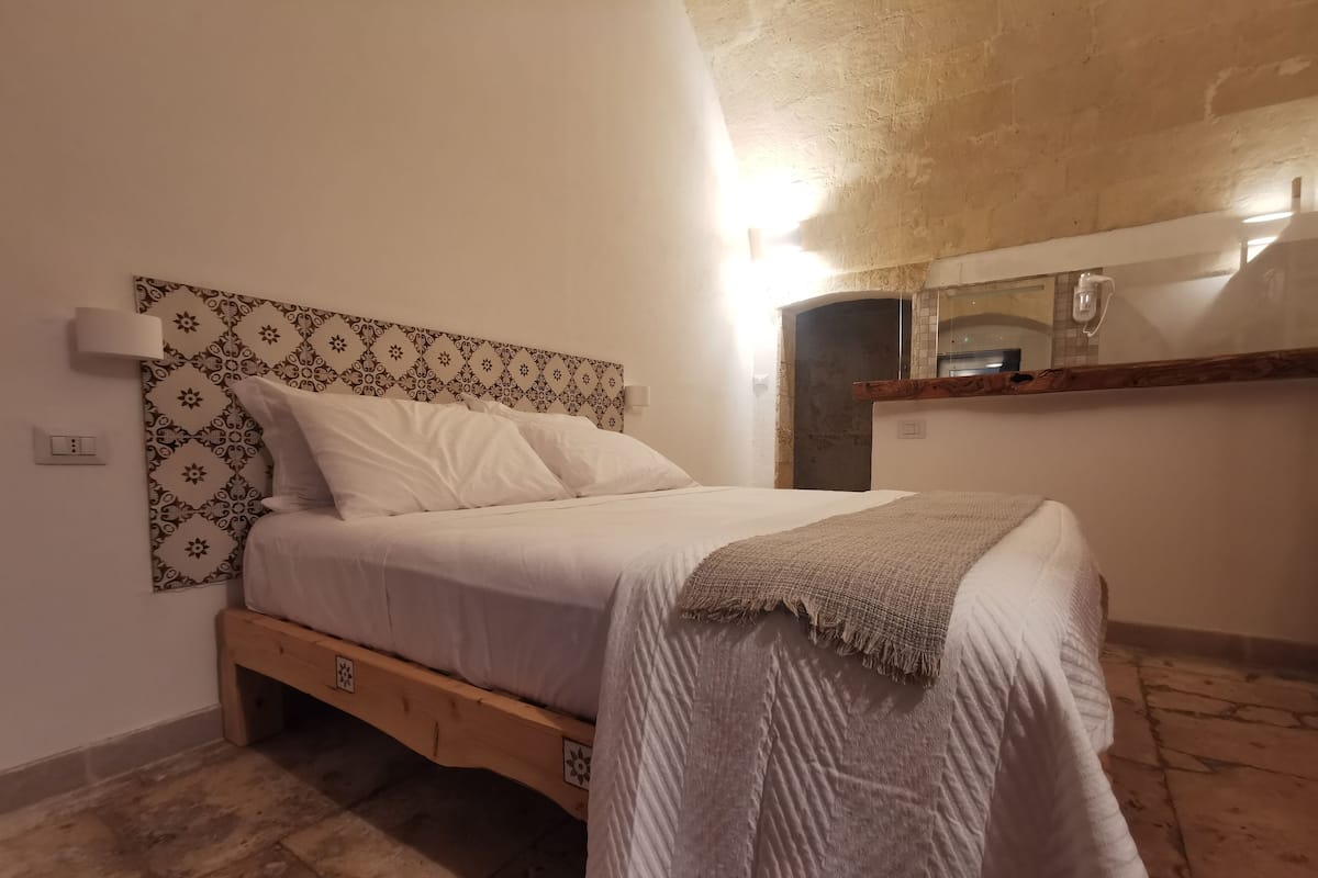 Romantic Double or Twin Room, Kitchenette | Premium bedding, memory-foam beds, free WiFi