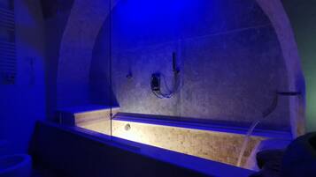 Romantic Double or Twin Room, Hot Tub, Corner | Bathroom | Hair dryer, slippers, bidet, towels