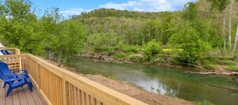 Furnished Glamping Tent/2 Queen Beds/Red River Access- Soaring Eagle - #7