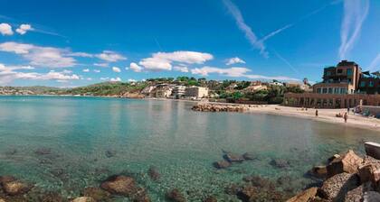 Air-conditioned studio with garden in Sanary Sur Mer