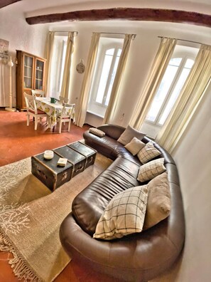 TV connectée, chaîne hi-fi