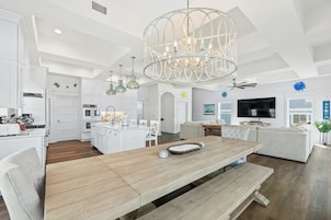 House | In-room dining