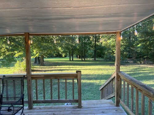 Mid-lake home conveniently located in quiet neighborhood with boat ramp.