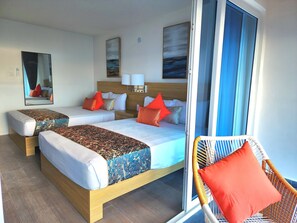 Premium bedding, in-room safe, individually furnished, desk - Hotel 39 Jamaica (Montego Bay)