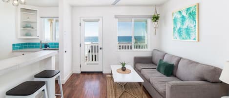 Condo, 1 Queen Bed with Sofa bed, Balcony, Ocean View (Unit 3) | Living area | 40-inch flat-screen TV with cable channels, TV