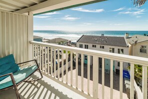 Condo, 1 Queen Bed with Sofa bed, Balcony, Ocean View (Unit 4) | Property grounds