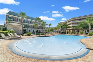 Seasonal outdoor pool, pool loungers