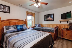 4 habitaciones, tabla de planchar con plancha, cuna de viaje y wifi 