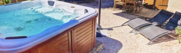 Idromassaggio all'aperto