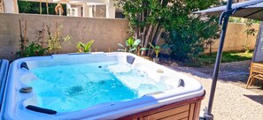 Idromassaggio all'aperto