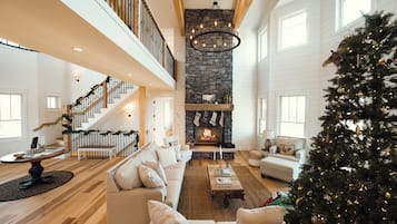 Family Cottage | Interior