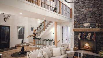 Cottage Keluarga | Interior