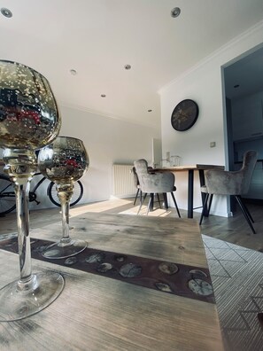 Dining - Cozy vacation apartment in Eitorf near Natursteig Sieg (Eitorf)