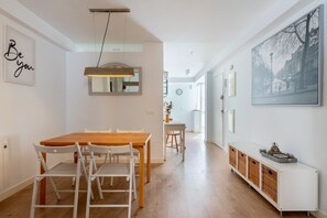 Dining - Bustos Tavera Olehousing (Sevilla)