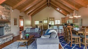 Smart TV, fireplace, DVD player