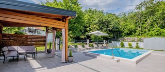 Private Villa with Saltwater Pool Near Crikvenica