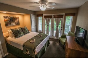 3 chambres, fer et planche à repasser, Wi-Fi gratuit, draps fournis