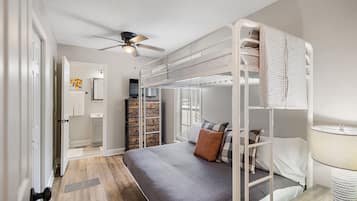 2 chambres, fer et planche Ă  repasser, Wi-Fi gratuit, draps fournis