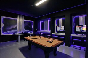 Spielezimmer