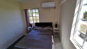 1 bedroom, in-room safe, iron/ironing board, free WiFi