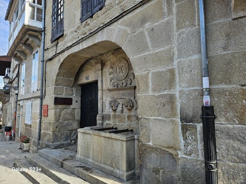 Visita LA Villa Medieval DE Allariz ! Alojate EN Casa Lina