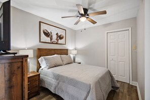 2 bedrooms, iron/ironing board, free WiFi, bed sheets - Cottage 2 - Bourbon Way (Ridgeland)