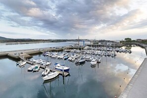 Marina - The Happy Sailor (Viana do Castelo)