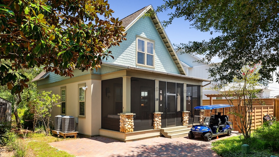 30A Beach House - Saltwater Cottage