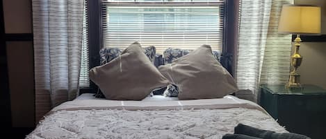5 chambres, fer et planche Ă repasser, Wi-Fi, literie fournie