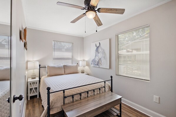 1 sovrum, strykjärn/strykbräda, wi-fi och sängkläder