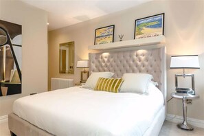 3 bedrooms, iron/ironing board, travel cot, WiFi