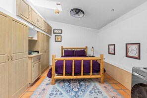 1 soverom, wi-fi og sengetøy