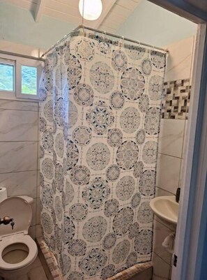 Dusche, Handtücher, Seife